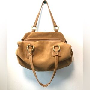 Liz Claiborne small satchel, suede leather, ginger yellow, zip closure.